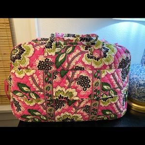 NWT Vera Bradley Grand traveler